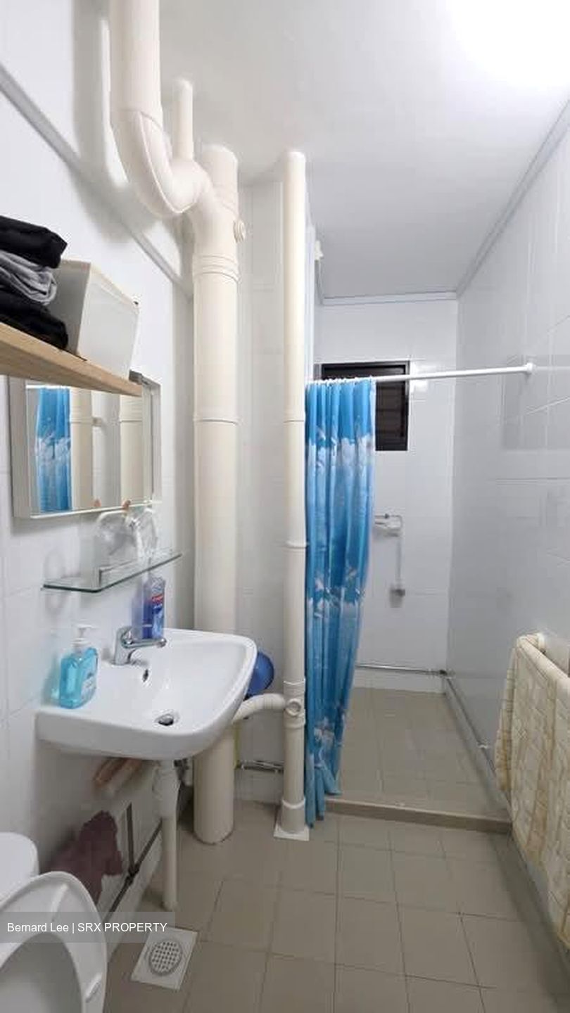 Blk 725 Reservoir View (Bedok), HDB Executive #545826171
